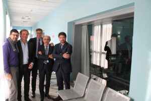 Scopri di più sull'articolo Il presidente nazionale di Legacoop Mauro Lusetti visita il centro medico Inacqua. “Esperienza pilota per la sanità cooperativa”.<br />
 