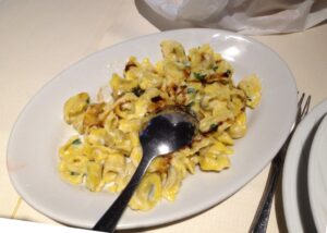 Scopri di più sull'articolo Castelnovo ne’ Monti: la cucina del Ginepro sempre più apprezzata