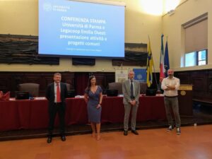 Scopri di più sull'articolo Università di Parma e Legacoop Emilia Ovest: collaborazione su ricerca, formazione e orientamento